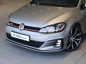 Volkswagen Golf GTI - Image 4