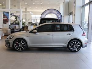 Volkswagen Golf GTI - Image 6