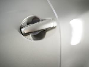 Suzuki Swift 1.2 GL manual - Image 12