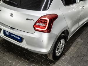Suzuki Swift 1.2 GL manual - Image 16