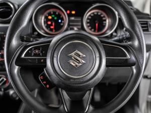 Suzuki Swift 1.2 GL manual - Image 20