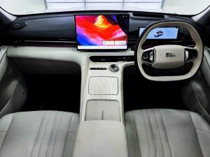 Geely E5 EM-i Apex - Image 11