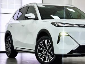 Geely E5 EM-i Apex - Image 5