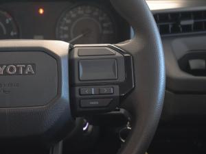 Toyota Hilux 2.8GD-6 double cab SRX 4x4 - Image 20