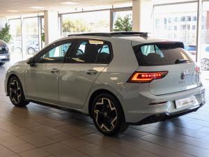 Volkswagen Golf 1.4TSI R-Line Plus - Image 12