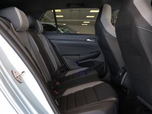 Volkswagen Golf 1.4TSI R-Line Plus - Image 18