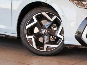 Volkswagen Golf 1.4TSI R-Line Plus - Image 6