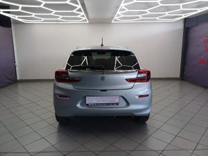 Suzuki Baleno 1.5 GLX manual - Image 8