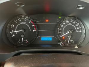 Toyota Hilux 2.0 single cab S (aircon) - Image 15