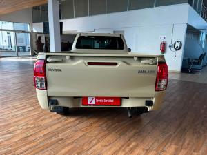 Toyota Hilux 2.0 single cab S (aircon) - Image 5