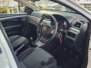 Suzuki Ciaz 1.5 GL manual - Image 13