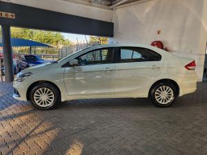 Suzuki Ciaz 1.5 GL manual - Image 5