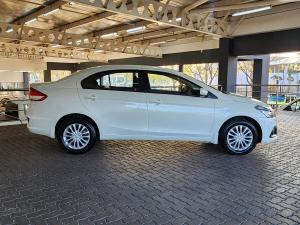 Suzuki Ciaz 1.5 GL manual - Image 9