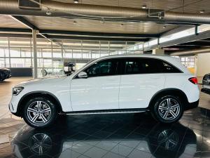 Mercedes-Benz GLC GLC220d 4Matic - Image 10