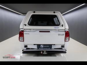 Toyota Hilux 2.0 (aircon) - Image 5