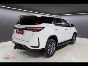 Toyota Fortuner 2.4GD-6 auto - Image 2