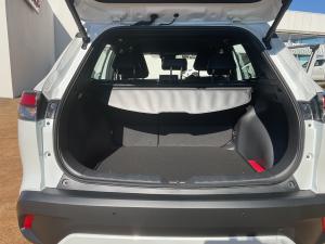 Toyota Corolla Cross 1.8 XR - Image 19