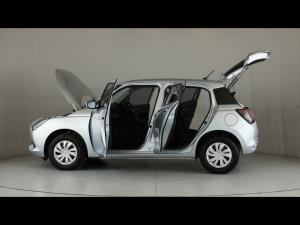 Suzuki Swift 1.2 GL - Image 26