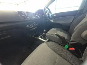 Kia Pegas 1.4 LX manual - Image 7
