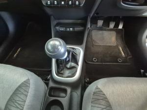 Kia Pegas 1.4 LX manual - Image 12