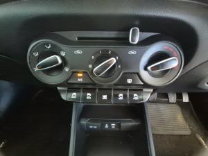 Kia Pegas 1.4 LX manual - Image 16