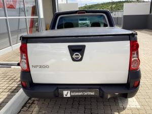 Nissan NP200 1.6i safety pack (aircon) - Image 5