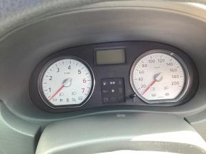 Nissan NP200 1.6i safety pack (aircon) - Image 9
