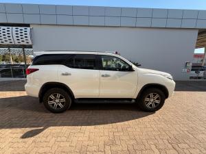 Toyota Fortuner 2.4GD-6 auto - Image 3