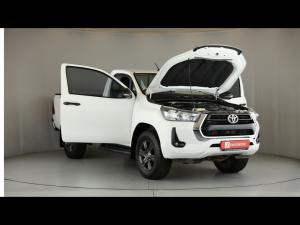 Toyota Hilux 2.4GD-6 single cab 4x4 Raider manual - Image 29