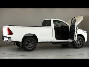 Toyota Hilux 2.4GD-6 single cab 4x4 Raider manual - Image 31