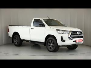 Toyota Hilux 2.4GD-6 single cab 4x4 Raider manual - Image 1