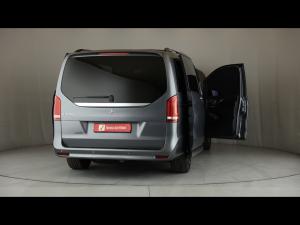 Mercedes-Benz V-Class V300d Exclusive - Image 24