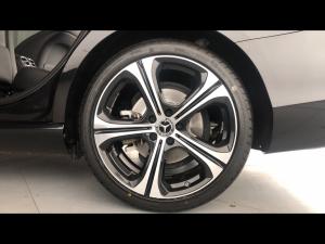 Mercedes-Benz C-Class C220d Avantgarde - Image 19