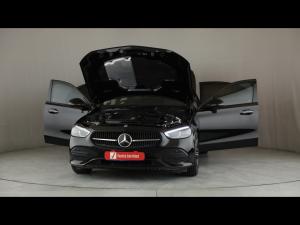Mercedes-Benz C-Class C220d Avantgarde - Image 28