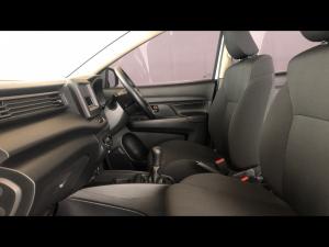 Suzuki Ertiga 1.5 GA - Image 7