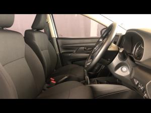 Suzuki Ertiga 1.5 GA - Image 10