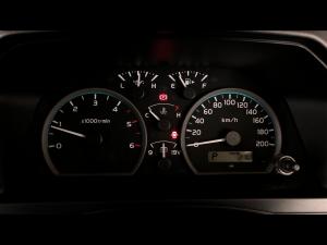 Toyota Land Cruiser 79 2.8GD-6 double cab auto - Image 9