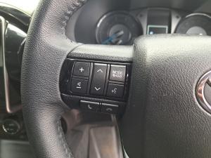 Toyota Hilux 2.8GD-6 48V double cab 4x4 Legend - Image 9