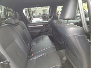 Toyota Hilux 2.8GD-6 48V double cab 4x4 Legend - Image 15