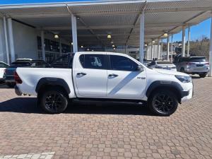 Toyota Hilux 2.8GD-6 48V double cab 4x4 Legend - Image 3