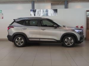 Kia Seltos 1.6 EX auto - Image 4