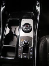 Kia Sorento 2.2CRDi AWD SX - Image 17