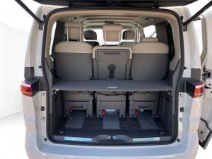 Volkswagen Caravelle 1.5TSI eHybrid Style 4Motion - Image 10