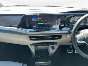 Volkswagen Caravelle 1.5TSI eHybrid Style 4Motion - Image 12