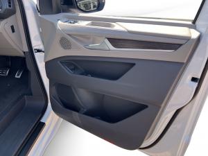 Volkswagen Caravelle 1.5TSI eHybrid Style 4Motion - Image 24
