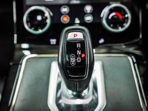 Land Rover Range Rover Evoque D180 R-Dynamic SE First Edition - Image 16