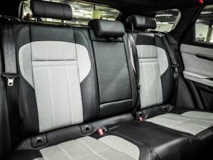 Land Rover Range Rover Evoque D180 R-Dynamic SE First Edition - Image 9
