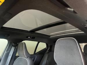 Volvo XC40 Recharge Twin Motor Ultimate - Image 3