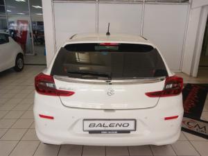 Suzuki Baleno 1.5 GL manual - Image 4