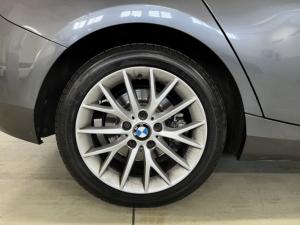 BMW 1 Series 120i 5-door auto - Image 10
